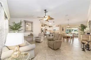 935 Kenova Ave, The Villages, FL 32162 - Photo 9