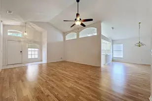 3675 Eversholt St, Clermont, FL 34711 - Photo 7