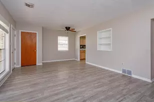 1300 Orange Ave, Tavares, FL 32778 - Photo 9