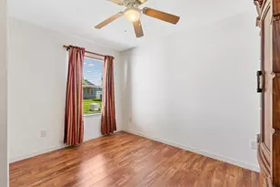 17449 SE 93rd Vine Ave, The Villages, FL 32162 - Photo 23