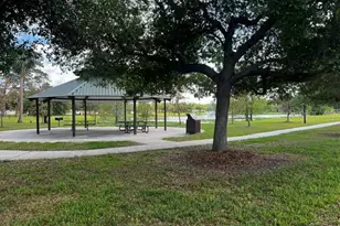 102 S Sunland Dr, Sanford, FL 32773 - Photo 31