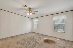 17285 SE 248th Terrace, Umatilla, FL 32784 - Photo 9