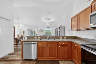 1362 Viola Ct, The Villages, FL 32163 - Photo 7