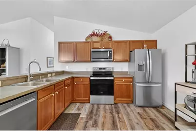 1362 Viola Court, The Villages, FL 32163 - Photo 5