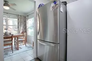 24104 Sandalwood Dr, Wildwood, FL 34785 - Photo 13