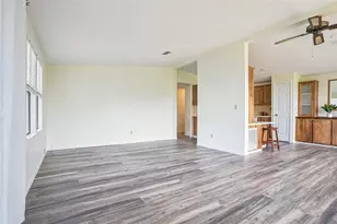 1616 W Schwartz Blvd, The Villages, FL 32159 - Photo 9