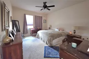 2653 Limerick Cir, Grand Island, FL 32735 - Photo 11