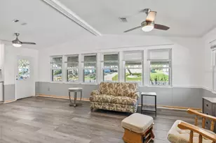 1514 Hillcrest Dr, Lady Lake, FL 32159 - Photo 7