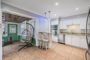 127 Connie Ave, Tampa, FL 33613 - Photo 17