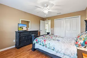 2332 Grenadier Way, The Villages, FL 32162 - Photo 23