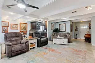 13502 Country Club Dr, Tavares, FL 32778 - Photo 5