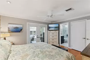 13502 Country Club Dr, Tavares, FL 32778 - Photo 17