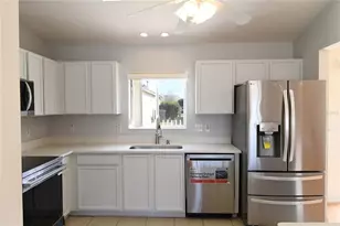 13828 SE 85th Cir, Summerfield, FL 34491 - Photo 9