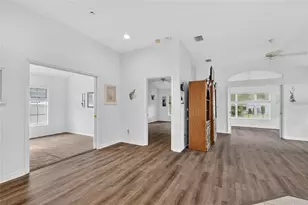 27545 Discover Ct, Leesburg, FL 34748 - Photo 11