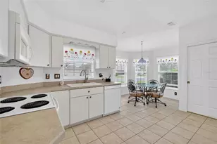 27545 Discover Ct, Leesburg, FL 34748 - Photo 13