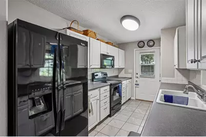 1274 N Palmetto Circle, Eustis, FL 32726 - Photo 11