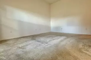 5805 Valente Ct, The Villages, FL 32163 - Photo 11