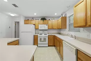 3431 Sipsey St, The Villages, FL 32162 - Photo 5