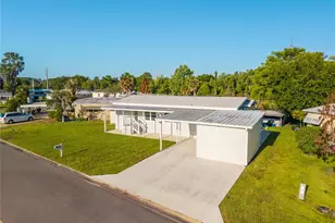 31609 Terrace Dr, Tavares, FL 32778 - Photo 51