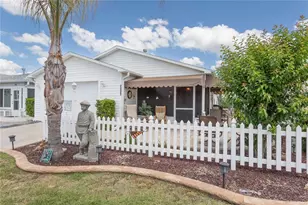 2427 Southern Oak St, The Villages, FL 32162 - Photo 3