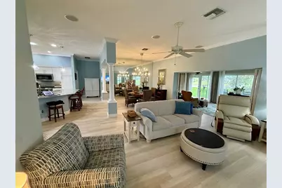 2837 Grant Way, The Villages, FL 32162 - Photo 9