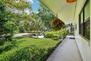 1073 Central St, Mount Dora, FL 32757 - Photo 7
