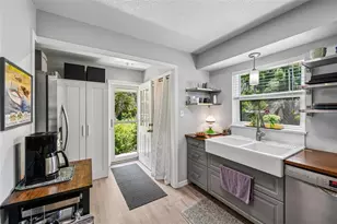 1073 Central St, Mount Dora, FL 32757 - Photo 25