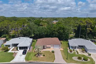 2766 Privada Dr, The Villages, FL 32162 - Photo 39