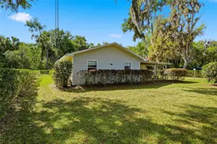 1289 Cr 436, Lake Panasoffkee, FL 33538 - Photo 33