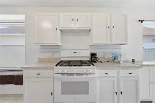 535 Rollins Dr, Davenport, FL 33837 - Photo 15
