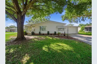 25143 Barrow Hill, Leesburg, FL 34748 - Photo 1