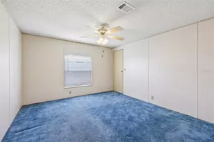 550 St Johns Rd, Tavares, FL 32778 - Photo 21