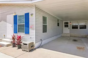 550 St Johns Rd, Tavares, FL 32778 - Photo 33