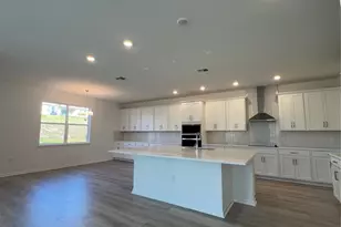 1715 Cadence St, Minneola, FL 34715 - Photo 5