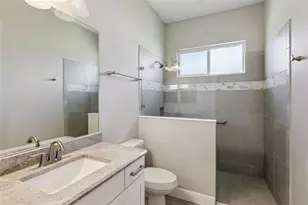 5132 Greens Dr, Lady Lake, FL 32159 - Photo 13