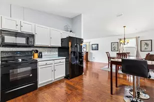 406 Del Mar Dr, The Villages, FL 32159 - Photo 13