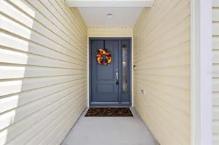 1054 Joette Pl, The Villages, FL 34762 - Photo 41