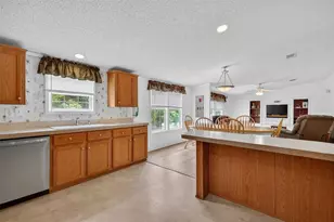 10380 SE 127th Ln, Belleview, FL 34420 - Photo 13