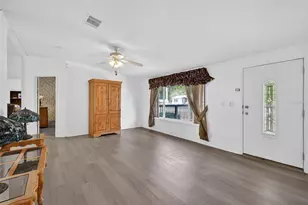 10380 SE 127th Ln, Belleview, FL 34420 - Photo 5