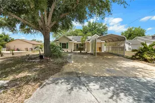 35833 Dawn Dr, Leesburg, FL 34788 - Photo 3