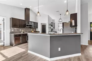 326 Woodland Trl, Lady Lake, FL 32159 - Photo 15