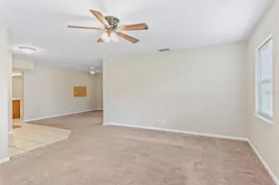 12109 SE 61st Ct, Belleview, FL 34420 - Photo 9