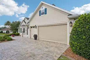 1404 Brier Creek Cir, The Villages, FL 32162 - Photo 9