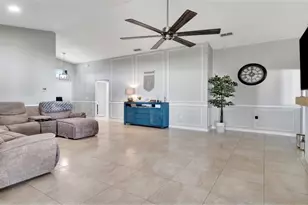 23905 Narrowleaf Ct, Leesburg, FL 34748 - Photo 11