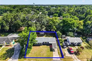 706 Mission Dr, Wildwood, FL 34785 - Photo 7