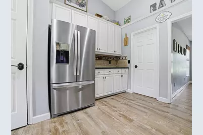 7817 Laurel View Drive, Mount Dora, FL 32757 - Photo 13