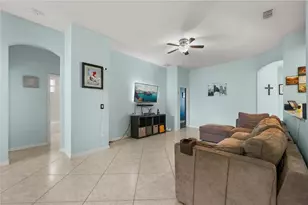 333 Higher Combe Dr, Davenport, FL 33897 - Photo 15