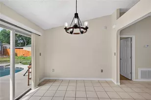 25302 Gleneagles St, Sorrento, FL 32776 - Photo 11