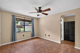 25302 Gleneagles St, Sorrento, FL 32776 - Photo 17