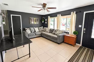 2 Clear Pl, Ocala, FL 34472 - Photo 9